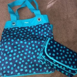 Thirty-one bag and makeup pouch